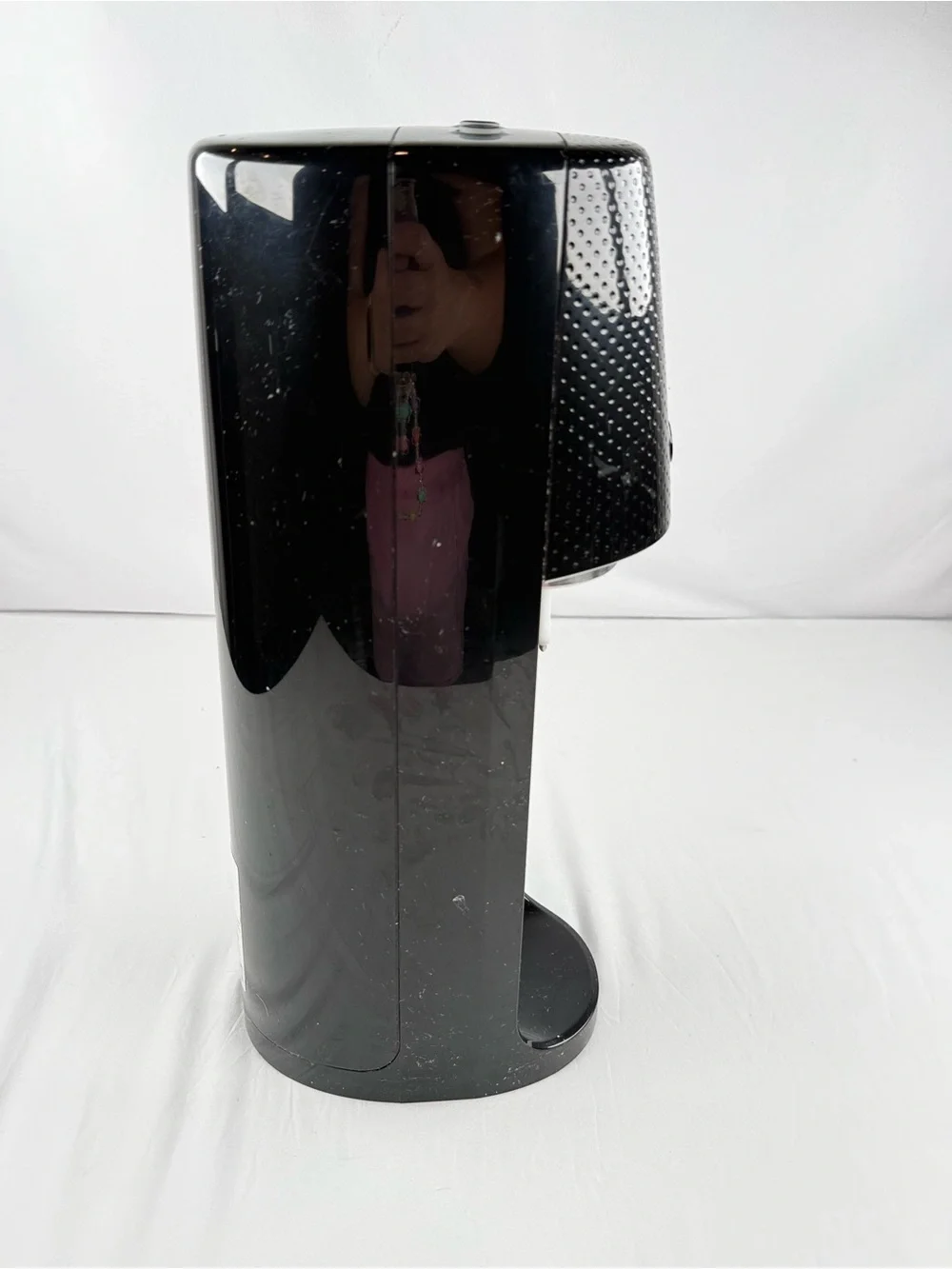 SodaStream Fizzi One Drink Maker with CO2 Canister